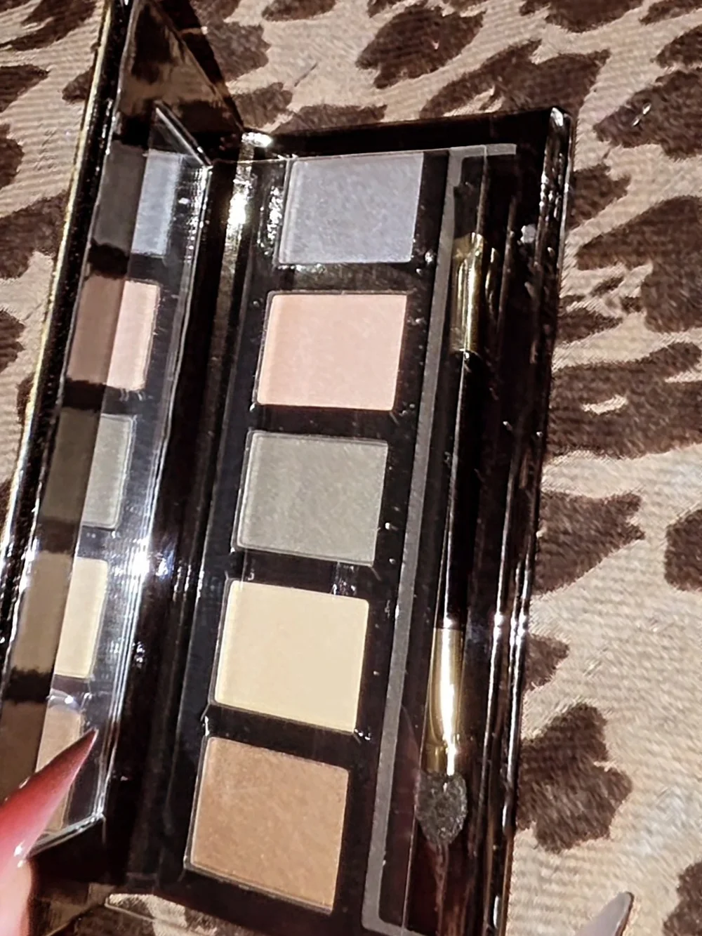 Elizabeth Arden Metallic Gold Compact Case